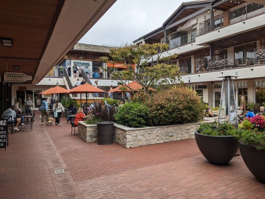 Carmel Plaza by null