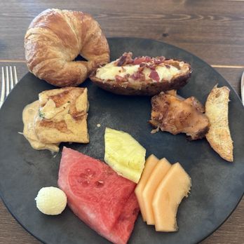 The Falls At Blue Ridge - My brunch buffet sample platter - Diners Near Me - Ellijay, Georgia