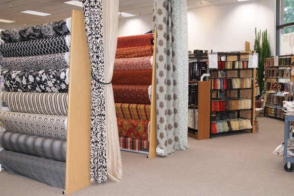 LOOMCRAFT FABRIC OUTLET - 21 Photos & 38 Reviews - 645 Lakeview Pkwy