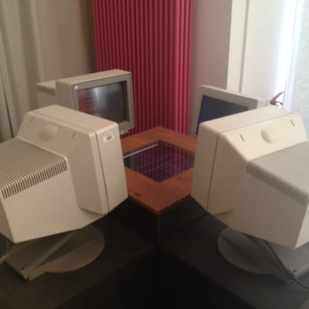 Computerspielemuseum - Four old computers gambling, like one does - Museums Near Me - Berlin, BE