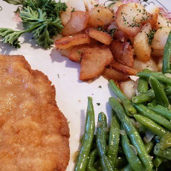 Schnitzel Platz - Wiener schnitzel. Delicious meal. One patty though? Not cool! Can I have more potatoes next time, please? - German Near Me - Glendale Heights, Illinois Schnitzel Platz - Wiener schnitzel. Delicious meal. One patty though? Not cool! Can I have more potatoes next time, please? - German Near Me - Glendale Heights, Illinois