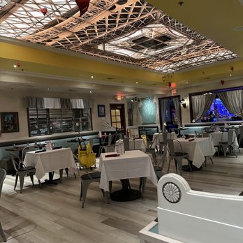Paris Bistro - Took a peek at the other section, perfect for date night or brunch. - French Near Me - Naperville, Illinois