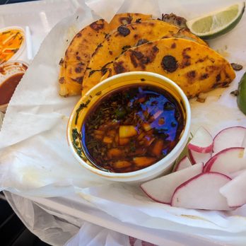 Pupusas Y Tacos Los Reyes - Tacos Near Me - Denver, Colorado Pupusas Y Tacos Los Reyes - Tacos Near Me - Denver, Colorado