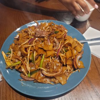 Bushi Bushi - Beef Chow Ho-Fen - Dim Sum Near Me - Dallas, Texas