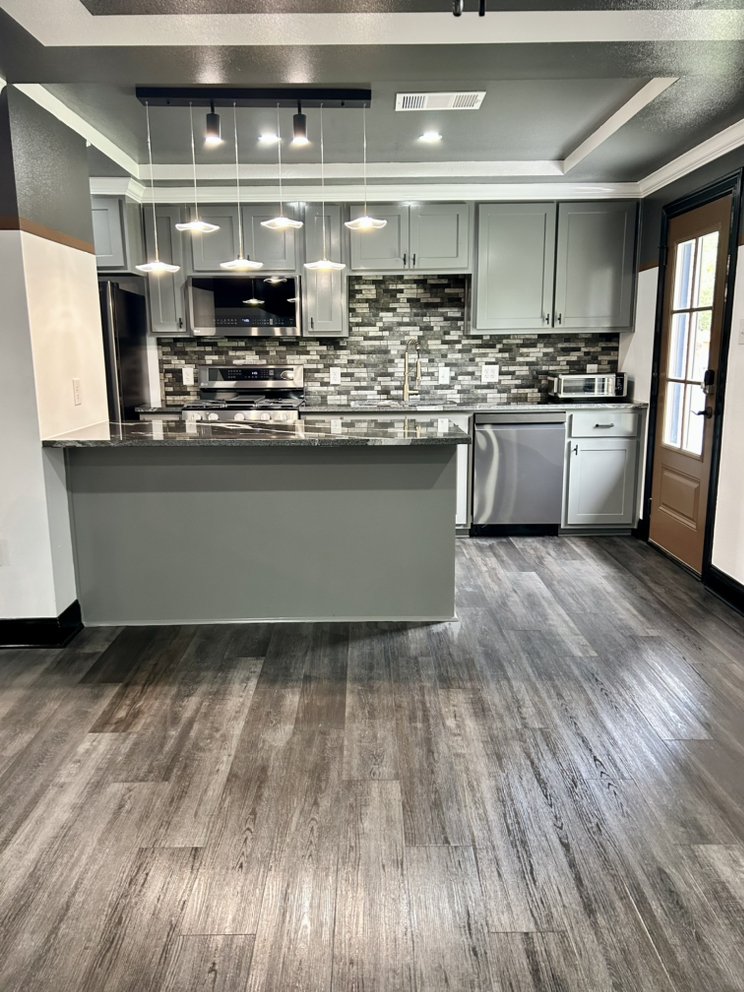 Slide of S&K Contracting