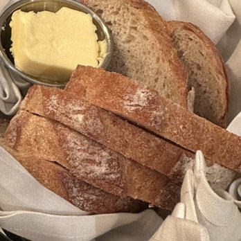 Calabria - Bread basket - Italian Near Me - Bothell, Washington