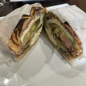 Las Margaritas Restaurant & Bar - Mexican Near Me - Ridgewood, New York