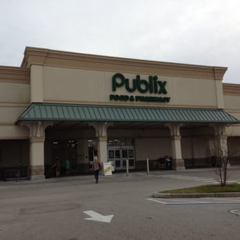 Publix - Front view - Grocery Near Me - Merritt Island, Florida