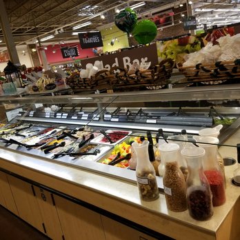 Giant - Decent salad bar, we'll stocked and fresh - Grocery Near Me - Flourtown, Pennsylvania Giant - Decent salad bar, we'll stocked and fresh - Grocery Near Me - Flourtown, Pennsylvania