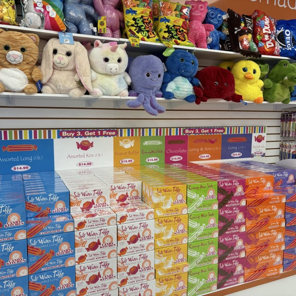 Candy Kitchen Shoppes - Variety of taffy - Specialty Food Near Me - Ocean City, Maryland