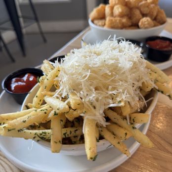 Cosmos Burger - Truffle Fries - Burgers Near Me - Oceanside, California