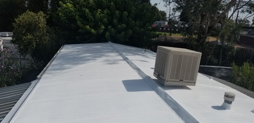 Slide of Maximus Roofing