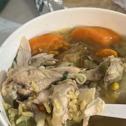 Caldo de pollo