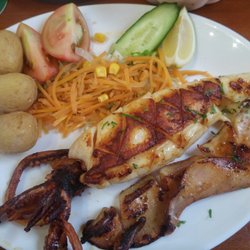 La Jaula Dorada - Calamar a la plancha! Muy bueno!!