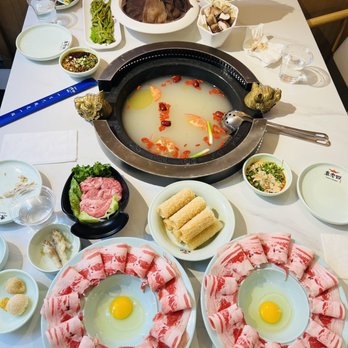 Yuan's Hotpot - Beef belly, deep fried bean curd roll, pig brain, black leaf tripe - Hot Pot Near Me - Rosemead, California