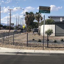 Able to deal with curve and side walk Able to deal with curve and side walk