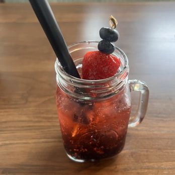 Another Broken Egg Cafe - Stars & Stripes Sparkling Boba - Breakfast & Brunch Near Me - Tyler, Texas