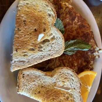 Foxy's Restaurant - Patty Melt Sandwich with hash browns - Diners Near Me - Glendale, California Foxy's Restaurant - Patty Melt Sandwich with hash browns - Diners Near Me - Glendale, California