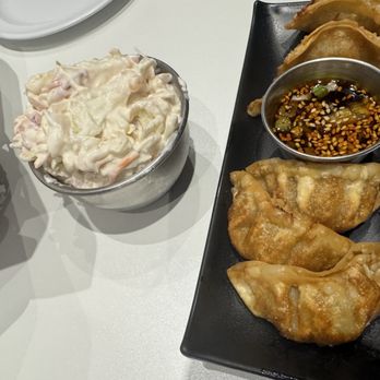 bb.q Chicken Princeton - Fried Dumplings, Coleslaw - Chicken Shop Near Me - West Windsor Township, New Jersey