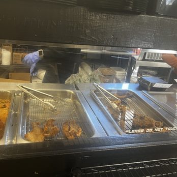Chicken’s Kitchen - Soul Food Near Me - Harvey, Louisiana Chicken’s Kitchen - Soul Food Near Me - Harvey, Louisiana