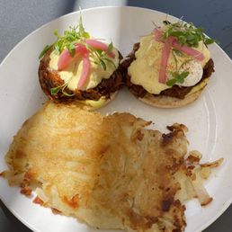 Eggs Benedict