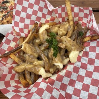 Potato Champion - Poutine w/ beef gravy - Food Trucks Near Me - Portland, Oregon