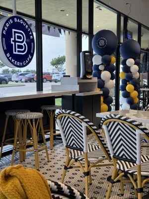 Paris Baguette by null