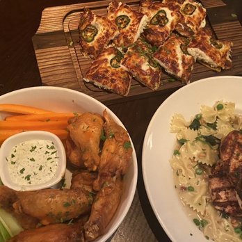 Marlow's Tavern - Shrimp and crab pasta, wings - New American Near Me - Orlando, Florida Marlow's Tavern - Shrimp and crab pasta, wings - New American Near Me - Orlando, Florida