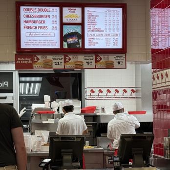 In-N-Out Burger - Menu & Registers - Fast Food Near Me - Santa Clara, California In-N-Out Burger - Menu & Registers - Fast Food Near Me - Santa Clara, California