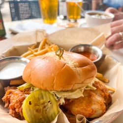 Canyon Creek Bar And Grill - The BEST Crispy Chicken + gumbo