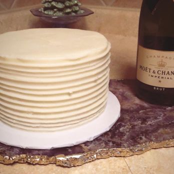 Bird Bakery - Dry cake - Desserts Near Me - San Antonio, Texas