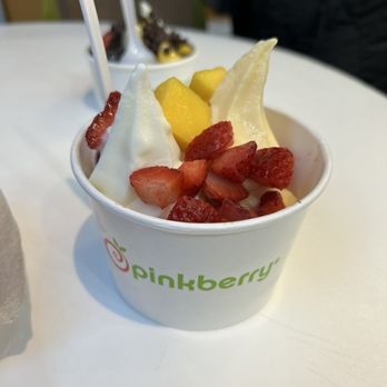 Pinkberry - Ice Cream & Frozen Yogurt Near Me - New York, New York Pinkberry - Ice Cream & Frozen Yogurt Near Me - New York, New York