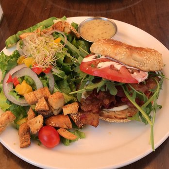 Bagel St-Lo - Bangle blt with salad and a great Dijon dressing - Bagels Near Me - Montreal, Quebec Bagel St-Lo - Bangle blt with salad and a great Dijon dressing - Bagels Near Me - Montreal, Quebec