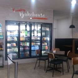 The Country Bakehouse - Inside