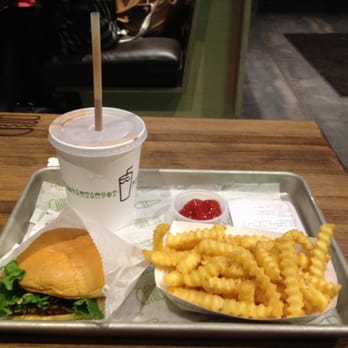 Shake Shack New Haven - My first visit was about a week after it opened. - Burgers Near Me - New Haven, Connecticut