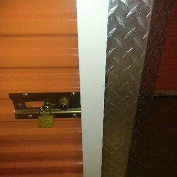 Public Storage - Lock was placed on the 2nd of the month. Your late on the now new date, the 5th of the month. Not long ago, there was a 15 day grace period. - Self Storage Near Me - Capitol Heights, Maryland