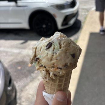 Fillmore's Dairy Hut - Munchie Madness - Burgers Near Me - Florence, Kentucky