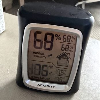 Courtyard by Marriott Jekyll Island - 75° in the room when it's 80° out?  To be expected says the staff. - Hotels Near Me - Jekyll Island, Georgia