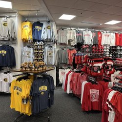 Rally House Oakwood Mall