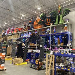Lowe's Home Improvement - Halloween  Decor