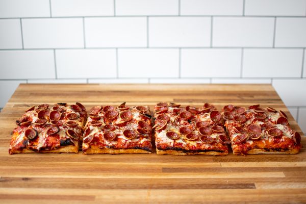 Gary's Pizza by null