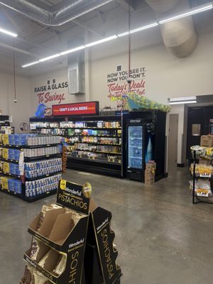 Grocery Outlet by null