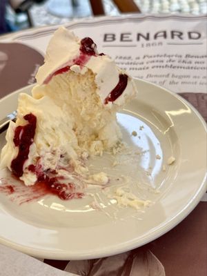 Pastelaria Benard by null