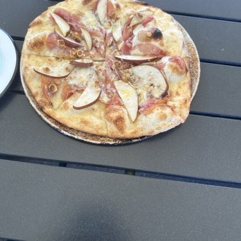 Park & Main - Wood fired pizza - Pizza Near Me - Carlton, Oregon Park & Main - Wood fired pizza - Pizza Near Me - Carlton, Oregon