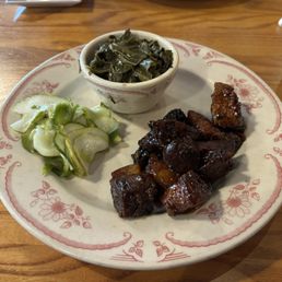 Pickles, collard greens and Burnt Ends - Small Pickles, collard greens and Burnt Ends - Small
