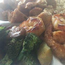 Shrimp and chicken hibachi