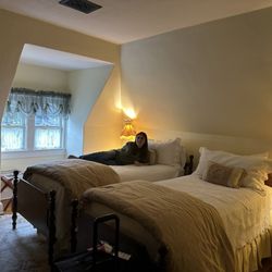 1899 Wright Inn & Carriage House - Orr Room