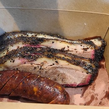 Zavala's Barbecue - Amazing brisket and that jalapeno cheddar sausage was awesome as well!! - Barbeque Near Me - Grand Prairie, Texas