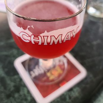 Lucky Baldwins Pub - Raspberry Sour Beer - Pubs Near Me - Pasadena, California Lucky Baldwins Pub - Raspberry Sour Beer - Pubs Near Me - Pasadena, California