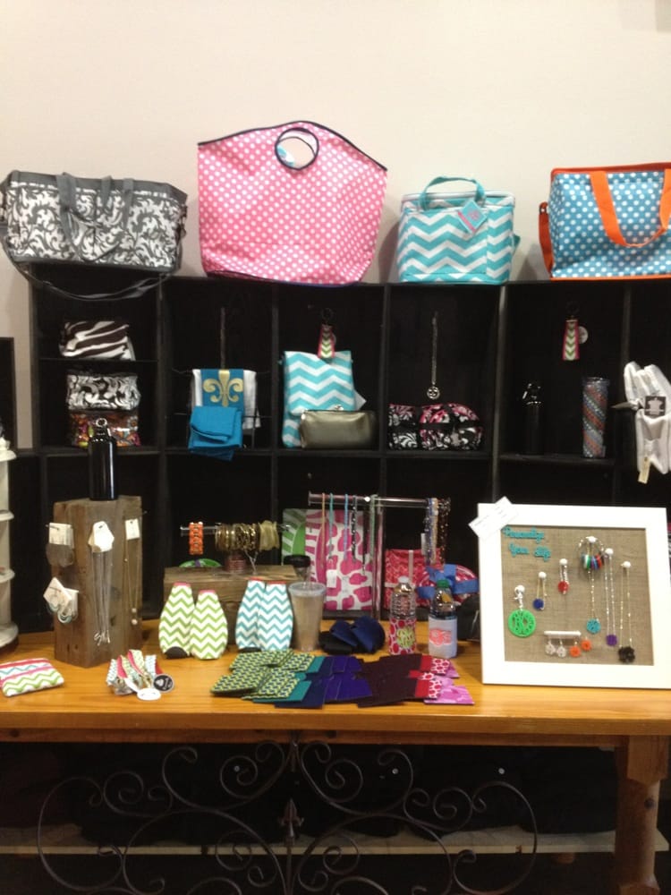 UNIFORM A TEE SCHOOL APPAREL Updated May 2024 1645 N Hwy 190